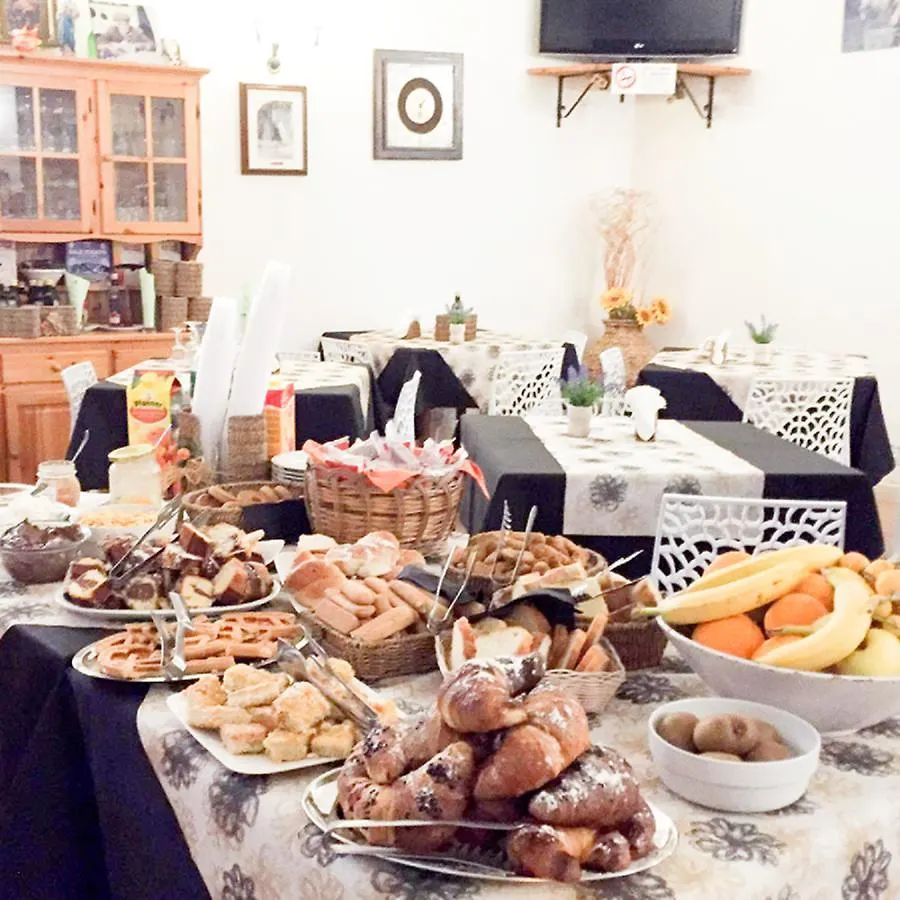 Casa Vacanze Il Cortile Custonaci 0*,  Italy