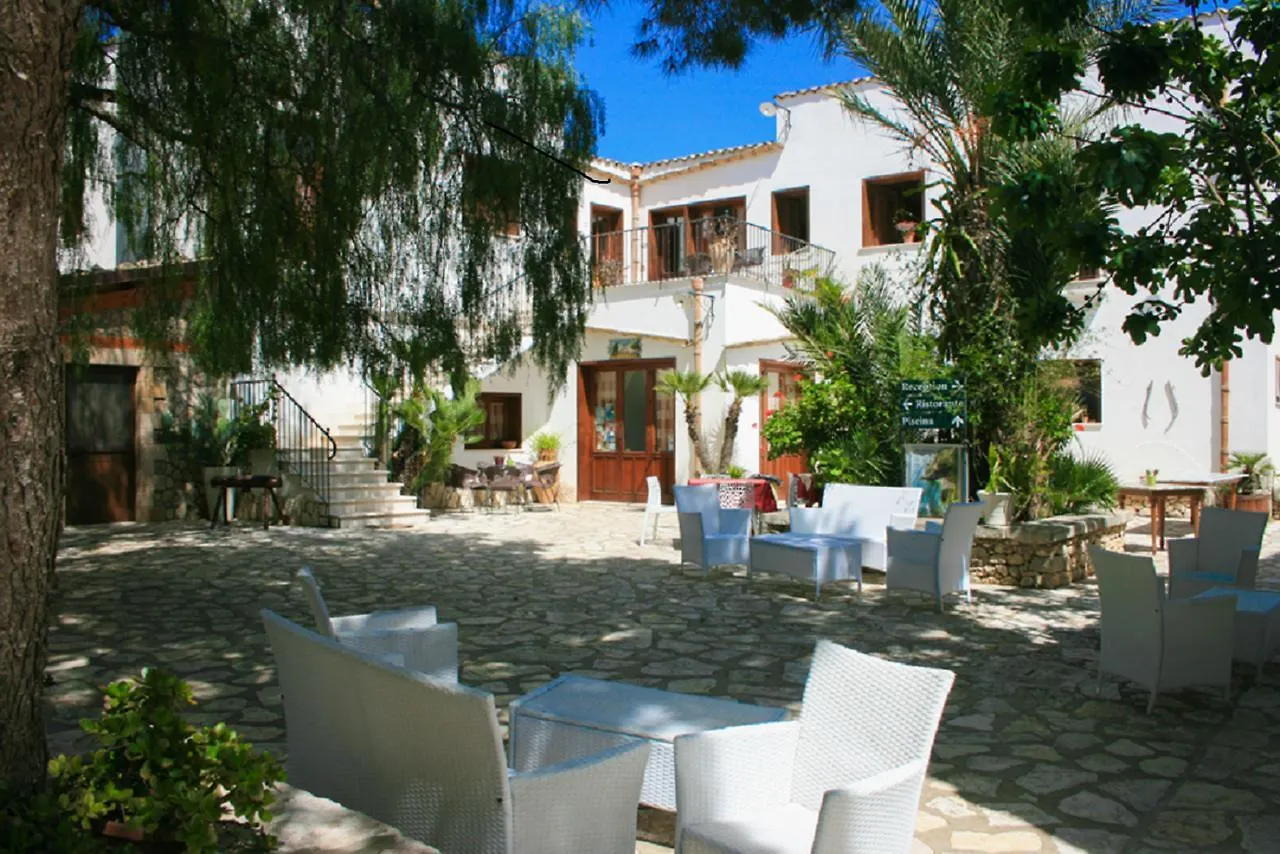 Casa Vacanze Il Cortile Custonaci Italy
